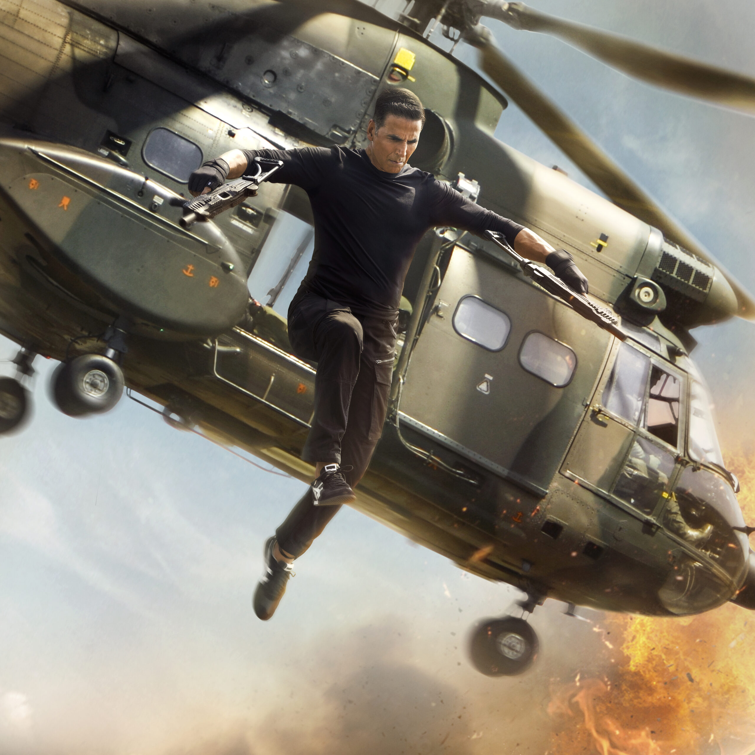 Akshay Kumar jumping out of a helicopter as Sooryavanshi in Singham Again.