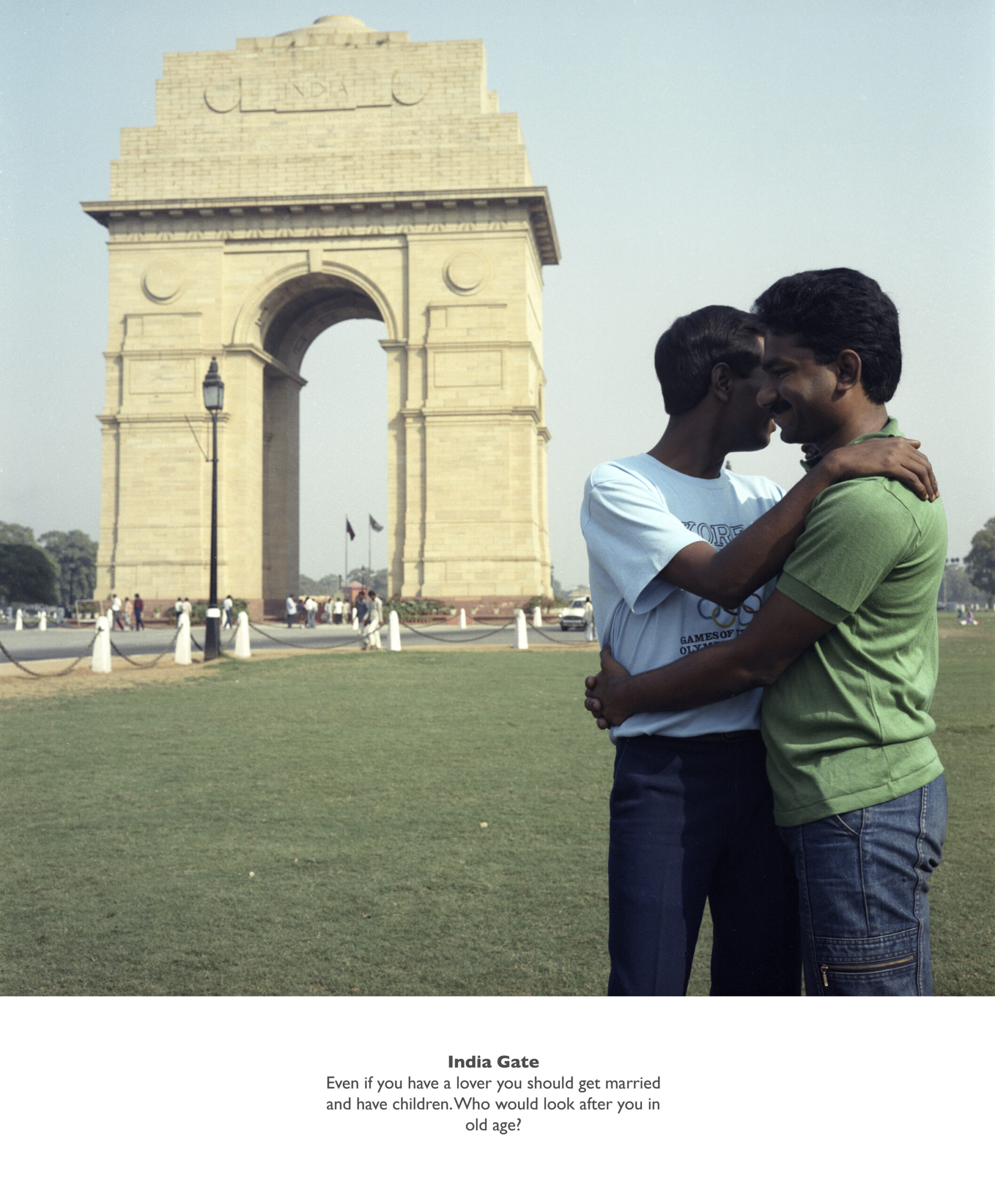 Sunil Gupta, India Gate, 1987, from the series Exiles. Archival inkjet print. Courtesy of the artist and Hales London and New York. © Sunil Gupta.